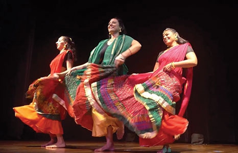 Featured_exhib_perf_bollywood19_dreamscpe